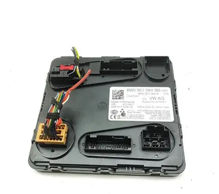 Audi A4 Allroad B9 Central body control module 8W0907064BB 5DK011079