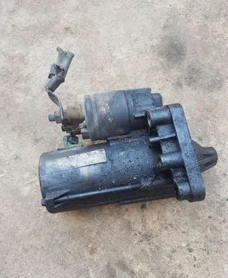 Peugeot 307 Starter motor