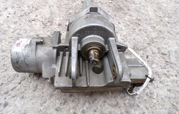 Fiat Grande Punto Steering wheel axle 51860329