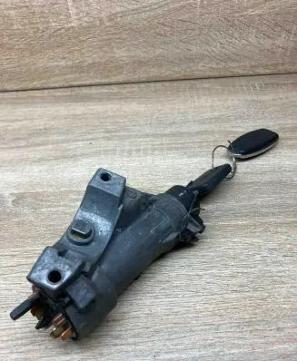 Seat Ibiza IV (6J,6P) Ignition lock 4B0905851C 4B0905849 WithKey