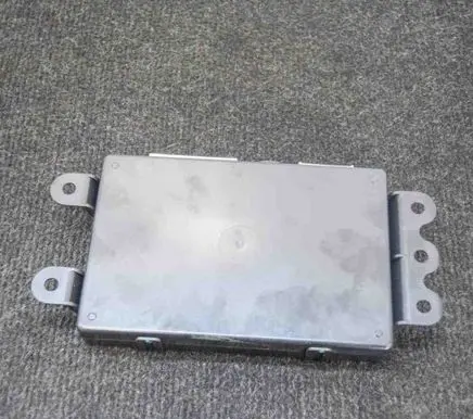 Tesla Model S Suspension control unit/module 106098903B