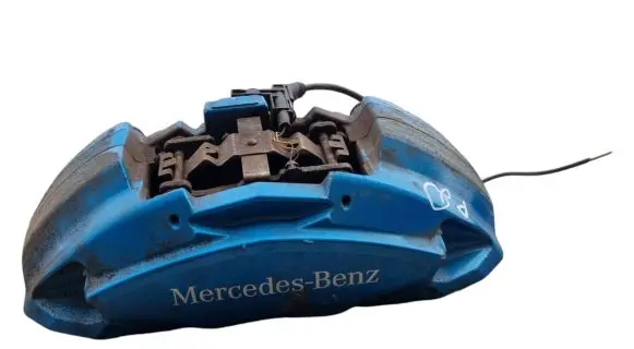 Mercedes-Benz C W205 Front brake caliper