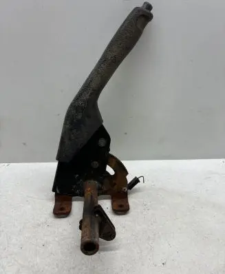 Opel Monterey Hand brake release handle 20305
