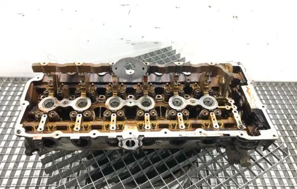 BMW 3 E92 E93 Engine head N51B30