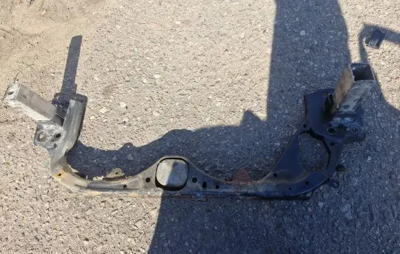 Audi A6 S6 C6 4F Bottom radiator support slam panel 