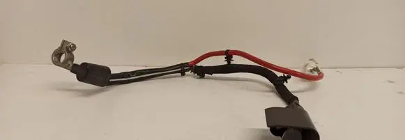 Volkswagen Tiguan Positive cable (battery) 5QA971228AK