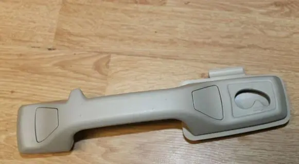 Volvo XC90 Rear interior roof grab handle