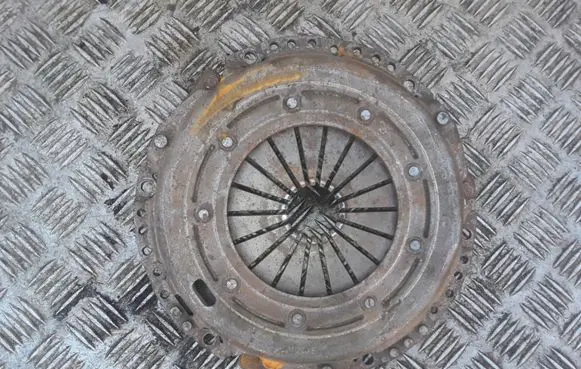 Opel Astra J Pressure plate TYPM240E