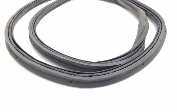 Citroen DS5 Trunk rubber seal (body) 