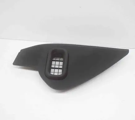 Maserati Quattroporte Dashboard side end trim 670010229