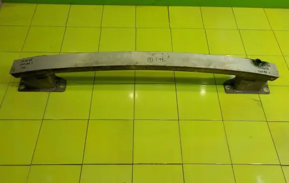 Opel Zafira C Front bumper foam support bar 