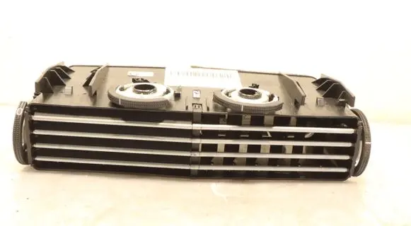 Opel Astra H Dashboard air vent grill cover trim 
