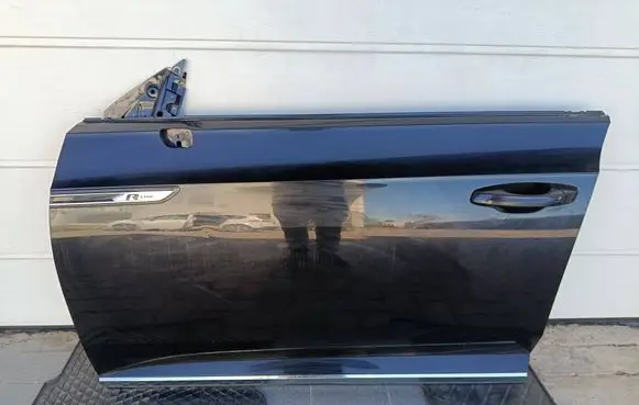 Volkswagen Arteon Front door 3G8831311F