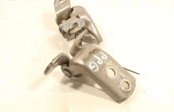 Toyota Corolla E160 E170 Front door hinge set
