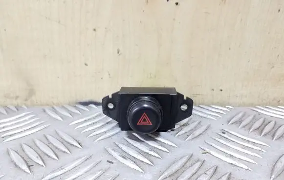Mitsubishi Colt Hazard light switch