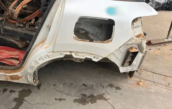 Rear quarter panel