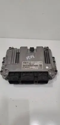 Ford Focus Engine control unit/module 9M5112A650BF 0281015608