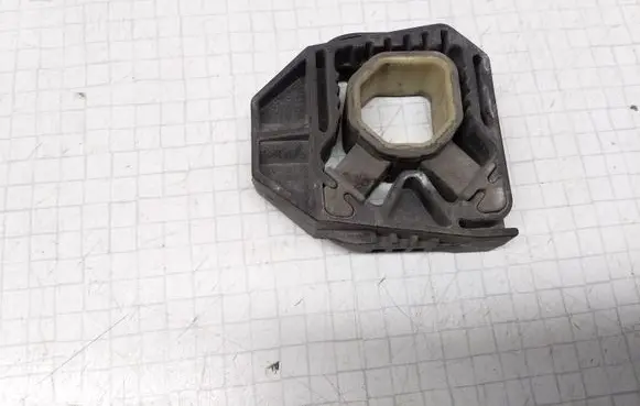 Volkswagen Golf V Other engine bay part
