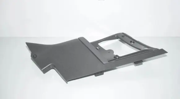 (B) pillar trim (bottom)