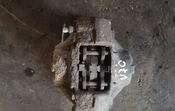 Volvo S70 V70 V70 XC Rear brake caliper