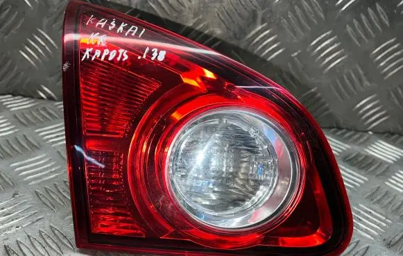 Nissan Qashqai Tailgate rear/tail lights 89071083 43587