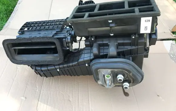 Opel Zafira C Interior heater climate box assembly 366974173 13402723