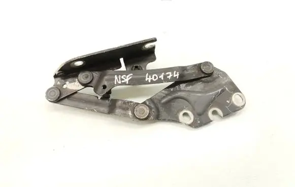 Volkswagen Golf Plus Engine bonnet/hood hinges 5M0823301