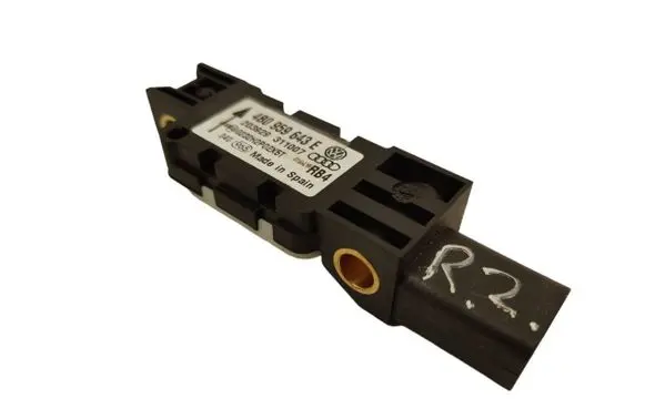 Audi A6 S6 C6 4F Airbag deployment crash/impact sensor 4B0959643E 0232H2P02X5T