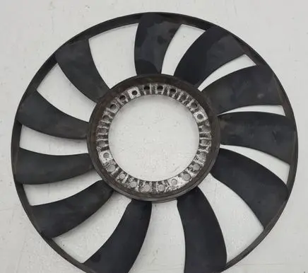 Volkswagen PASSAT B5 Fan impeller 058121301