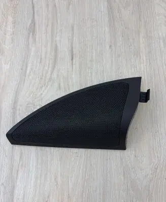 Mercedes-Benz ML W166 Front door high frequency speaker A1667200144