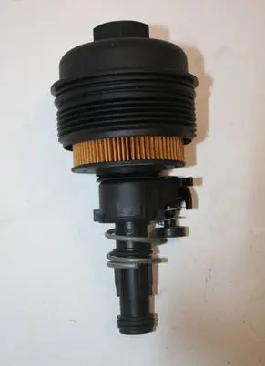 Volkswagen PASSAT B6 Oil filter cover 03C115403F 03C115577A