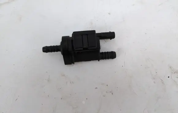 Audi A3 8Y Vacuum valve 06M906517E