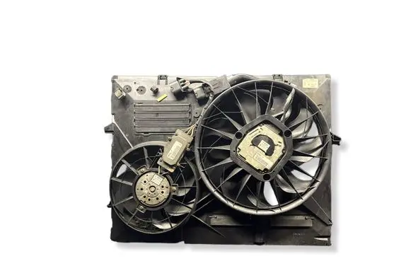 Volkswagen Touareg I Electric radiator cooling fan 0130706809