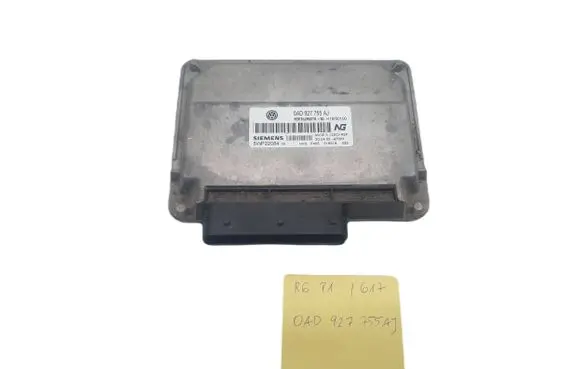 Volkswagen Touareg I Transfer box differential control unit 0AD927755AJ