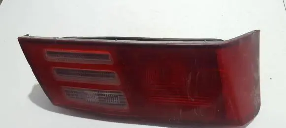 Mitsubishi Galant Tailgate rear/tail lights 22687201 226-87201