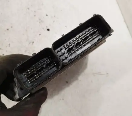 Mitsubishi Outlander Engine control unit/module ECU 0281014108 1860A906