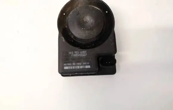 Skoda Octavia Mk2 (1Z) Alarm system siren 1k0951605c f005v000327