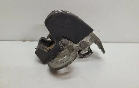 Nissan Interstar Sliding door lock 352439F