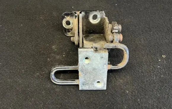 Front door hinge set