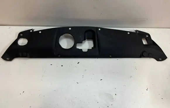 Honda FR-V Engine bonnet/hood lock trim molding 