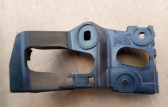 Audi A4 S4 B6 8E 8H Fender mounting bracket 8E0853921D