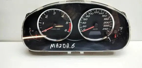 Mazda 6 Speedometer (instrument cluster) GK3E