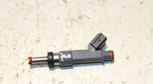 Toyota Corolla E210 E21 Fuel injector 232500T110