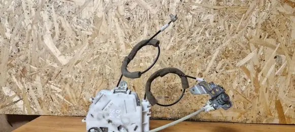 Front door lock