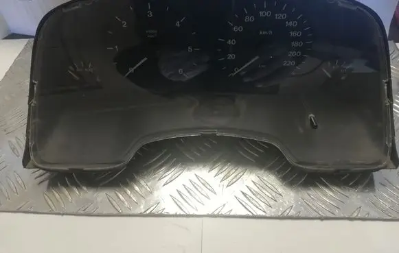 Opel Zafira A Speedometer (instrument cluster) 24419560HT 110080069002