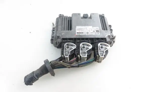 Ford Focus Engine control unit/module 7M5112A650TB 0281012488