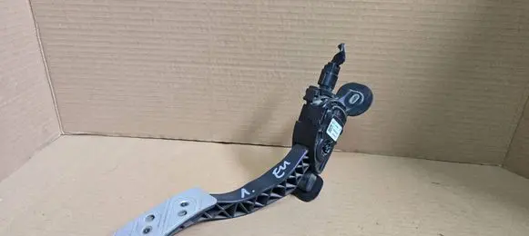 Mazda 6 Accelerator throttle pedal GS1E41600 105462007 6PV93337003