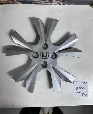 Honda Jazz IV GR R15 wheel hub/cap/trim 
