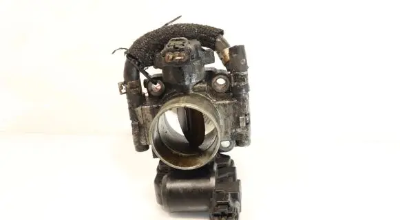 Toyota Auris 150 Throttle body valve 