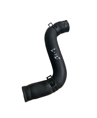 Toyota Hilux (AN10, AN20, AN30) Engine coolant pipe/hose